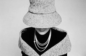 Zweites Bild… weit hinten, hinter den Wortbergen, fern der Länder…